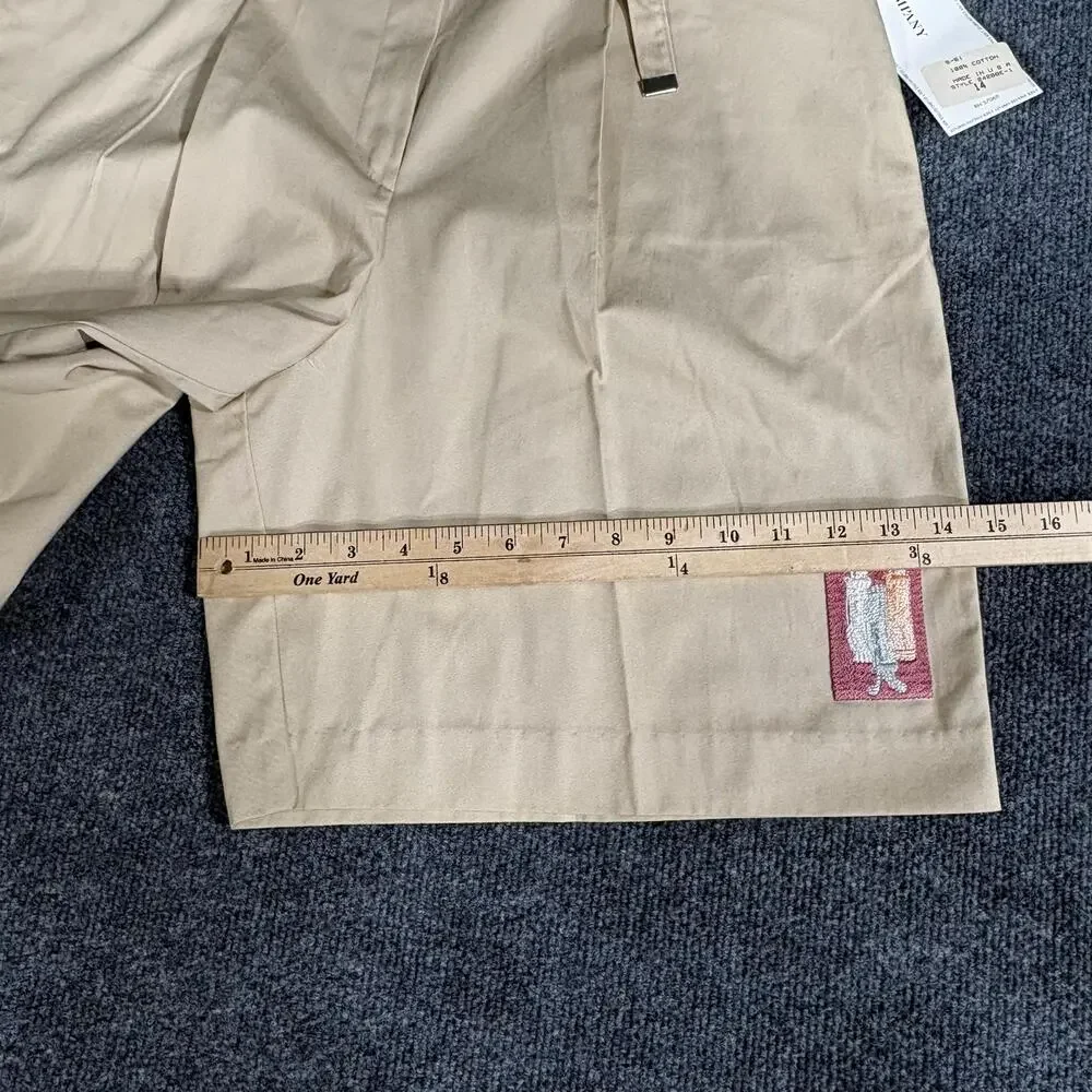 Smith & Company Shorts Womens 14 Beige Twill Pleated Bermuda Made USA Casual